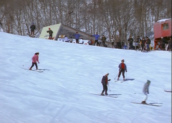 本年最初の配信映画は「Capital City of Snow」_b0115553_1012436.png