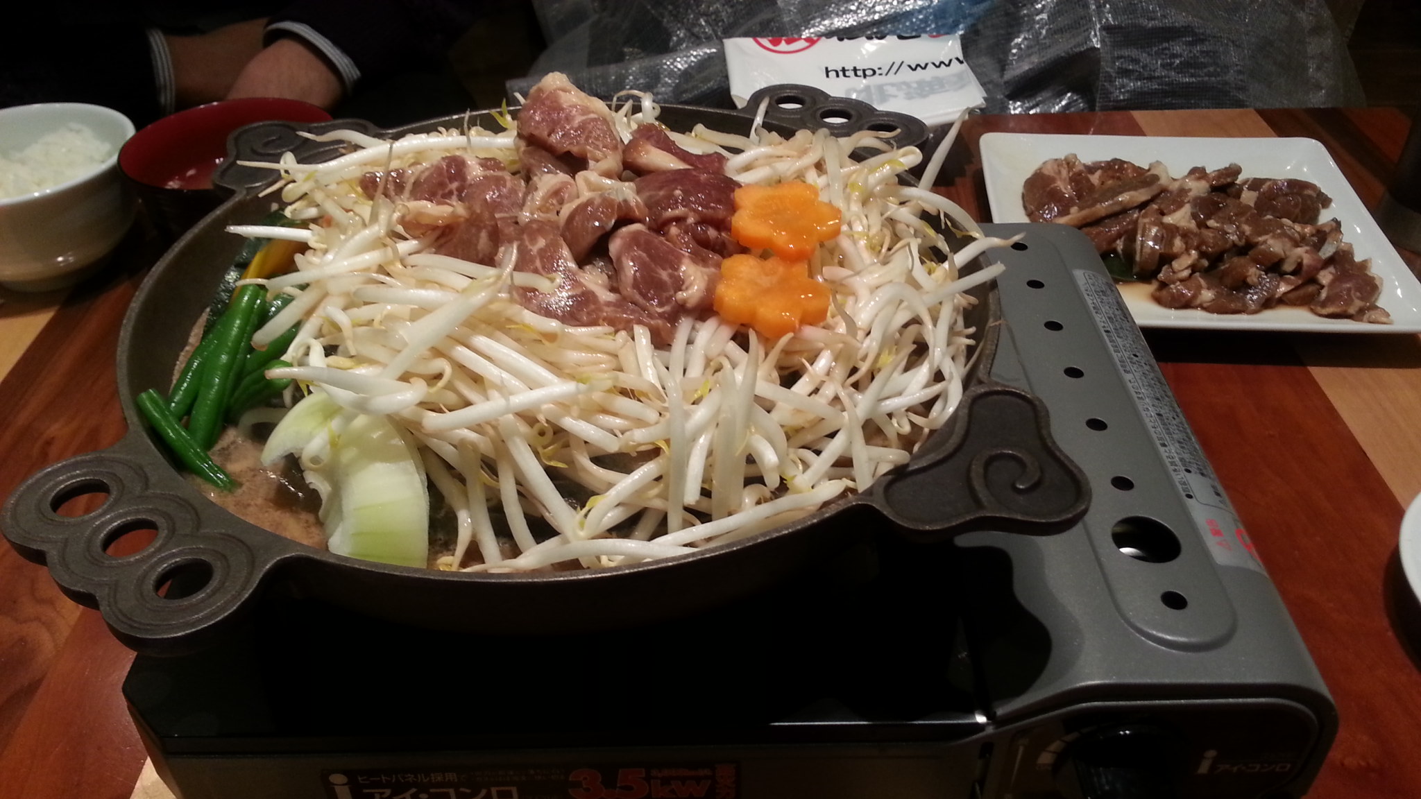 1月1日 渋谷 原宿 の自転車屋 FLAME bike前です_e0188759_152538.jpg