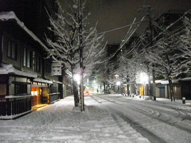 雪中行軍 初音湯_e0230141_8361636.jpg