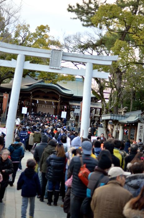 石切神社へ初詣 Sunny 16 Rule ニコン ローライ ポラロイドな日々 石切神社へ初詣 Sunny 16 Rule ニコン ローライ ポラロイドな日々