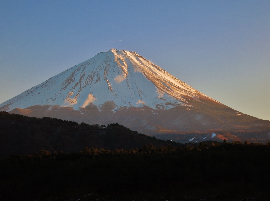 暮れゆく富士山_b0083801_23373295.jpg