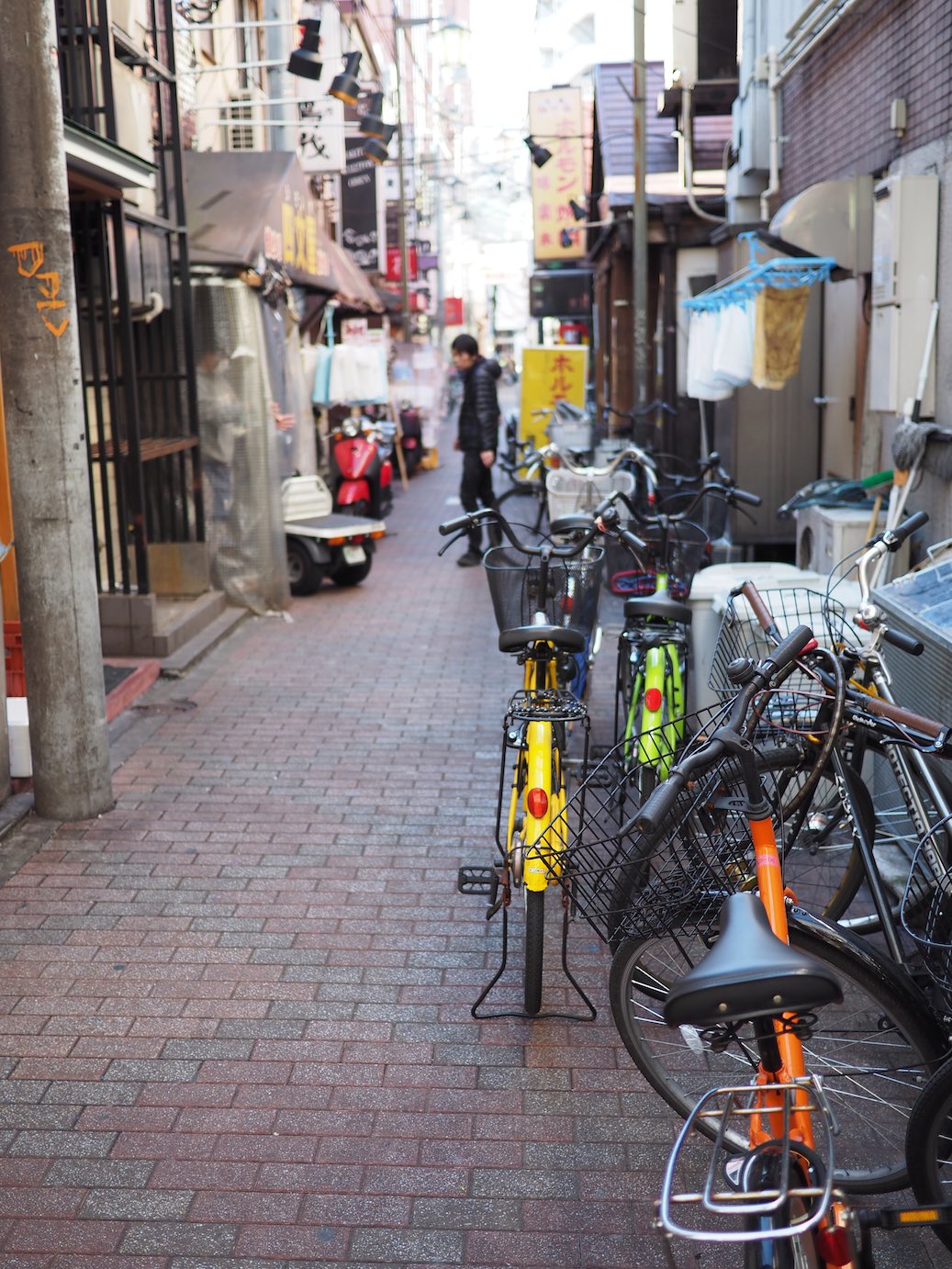 レンズ比較<その7> TAMRON 14-150mm / M.zuiko14-42mm EZ / 25mm F1.8 / Pana 20mm F1.7_e0216133_19383710.jpg