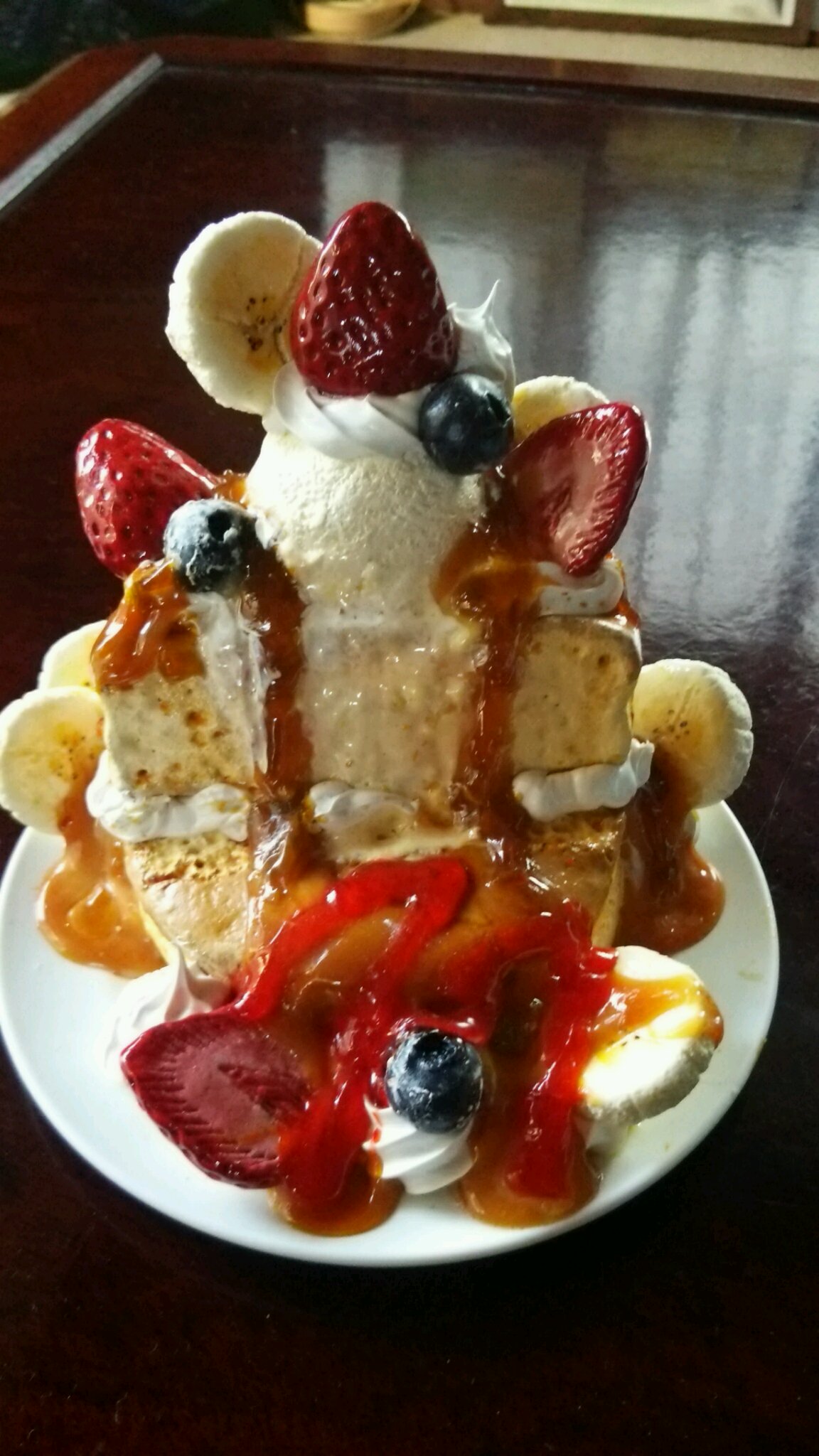 パンケーキのスマホスタンド Patisserie Lapine パンケーキのスマホスタンド Patisserie Lapine
