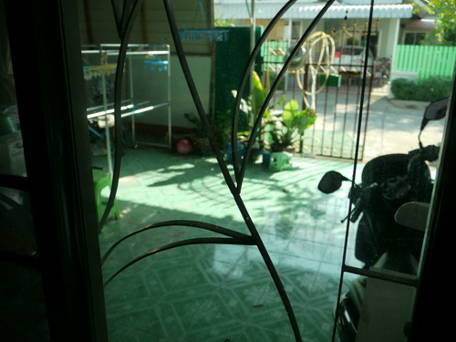 a0002177_1303544.jpg