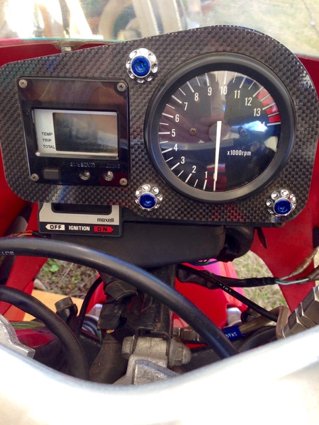 カーボンメーターパネル取り付け : NSR Freak