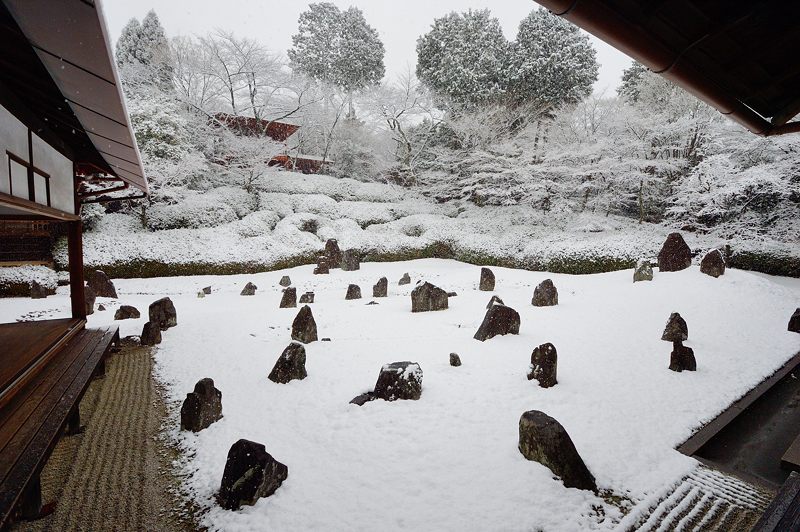 元旦雪景色!@東福寺塔頭 光明院_f0032011_1638361.jpg