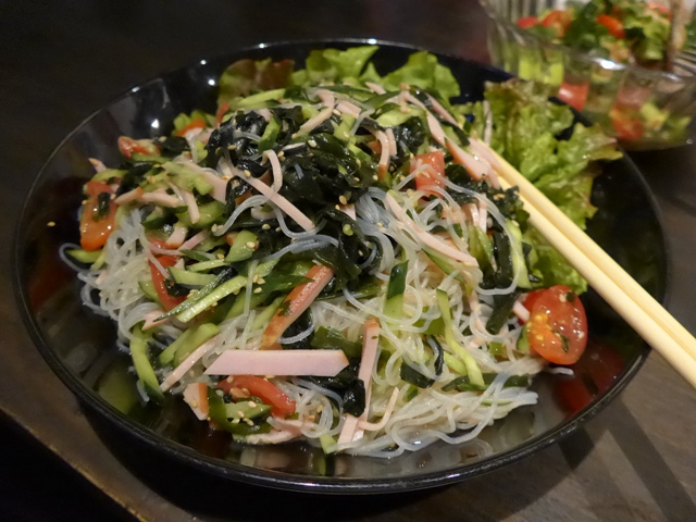 西荻窪「家庭料理とお酒 iitoco イイトコ」へ行く。_f0232060_13165011.jpg