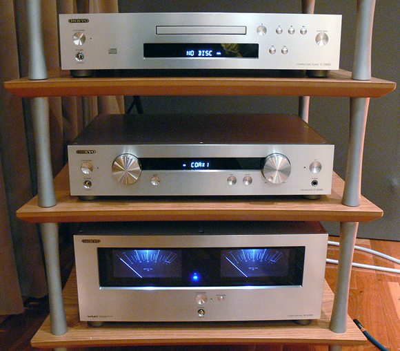 ONKYO M-5000R(S)_b0109511_8434189.jpg