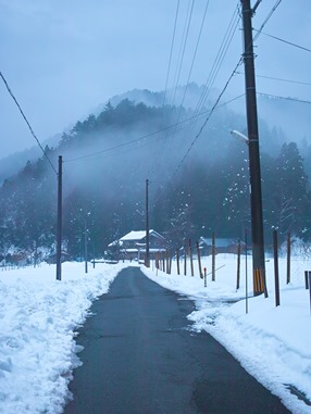 山霧の朝　　　　朽木小川・気象台より_c0044819_7265880.jpg