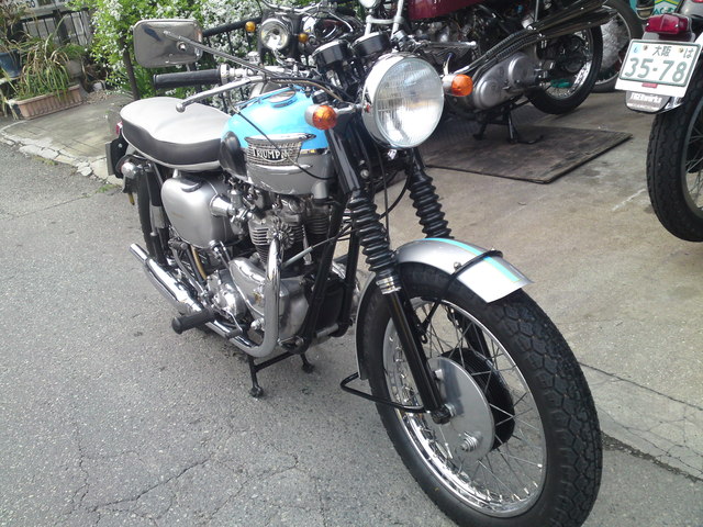 \'6１ Triumph T120R_b0153544_201061.jpg