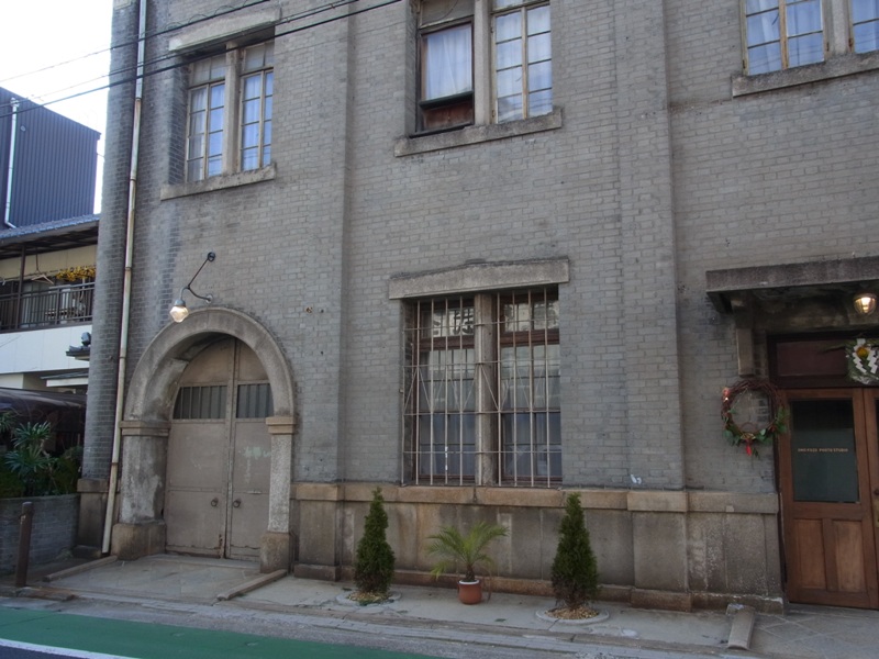 Old Houses in Kishu Road_e0046748_13314310.jpg