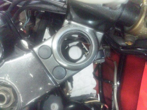 GPZ900R・・・フロントフォーク交換。その1