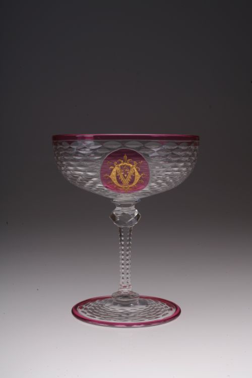 Baccarat hand cut Red coupe _c0108595_3181086.jpg