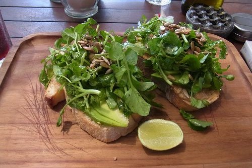 大人気の Watercress Cafe 再び @ Jl. Batu Belig, Kerobokan (\'14年4月＆5月)_f0319208_1537720.jpg