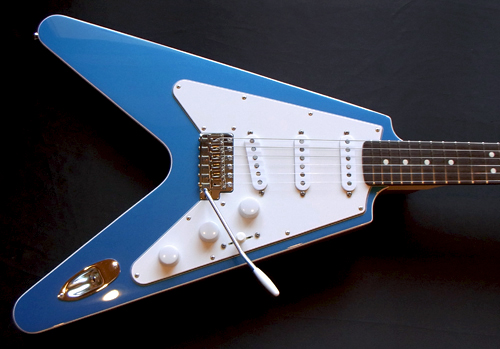 「Brilliant Sky MetallicのGibfendrix 1本目」が完成です! _e0053731_1621435.jpg