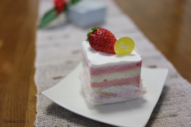 コボリ洋菓子店 2015初ケーキ_e0227942_21552436.jpg
