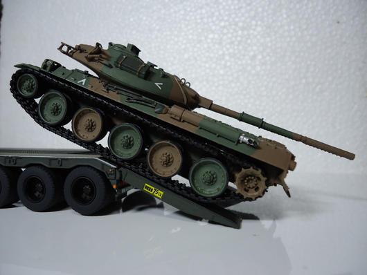アオシマ・陸上自衛隊 73式特大型セミトレーラー