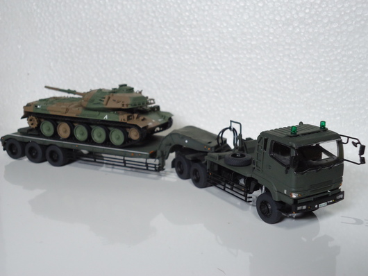 アオシマ・陸上自衛隊 73式特大型セミトレーラー アオシマ・陸上自衛隊 73式特大型セミトレーラー