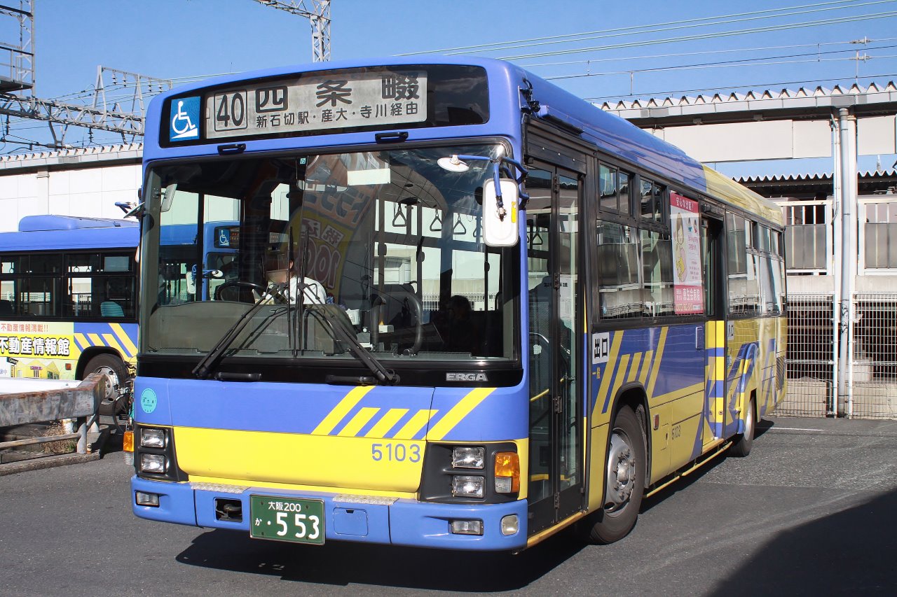 近鉄バス引退間近？な車両2～枚岡5100番台～_b0344993_2348329.jpg