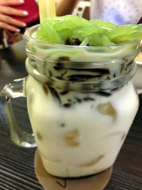 ソヤ・チンチャウ・チェンドル (Soya Cincau Cendol)_a0132757_17193090.jpg