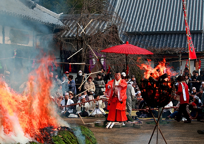 尾道　”西國寺火渡り神事”　そのⅠ_a0140608_658168.jpg