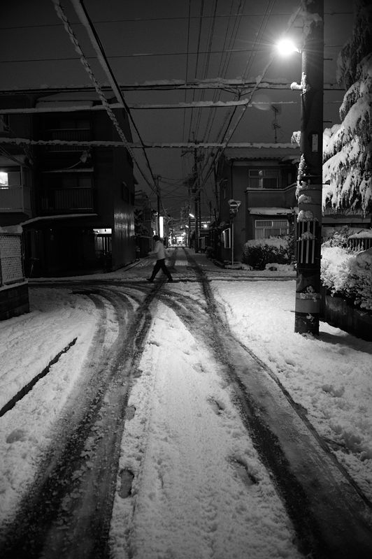 町角寸景・大雪の夜　其の一_f0032011_19333479.jpg