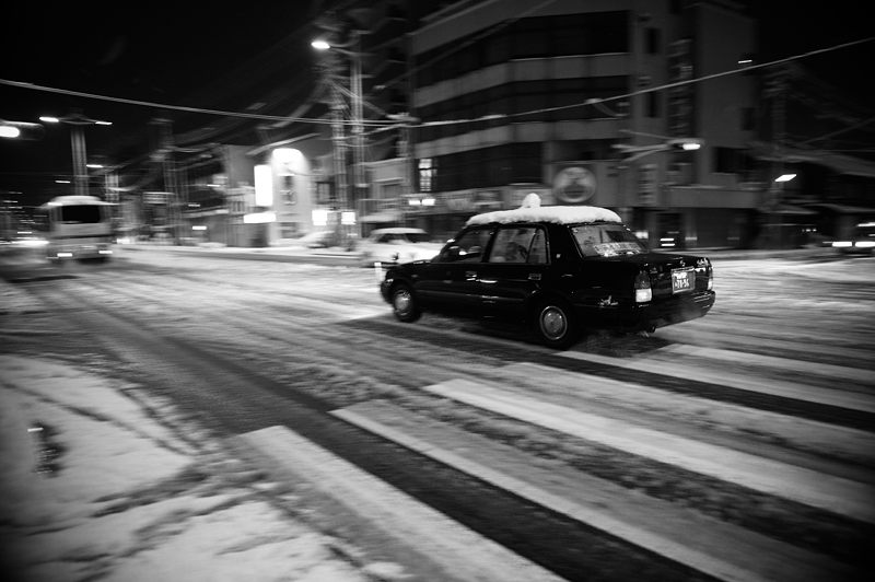 町角寸景・大雪の夜 其の一_f0032011_19342257.jpg