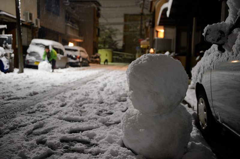 町角寸景・大雪の夜　其の二_f0032011_1856940.jpg