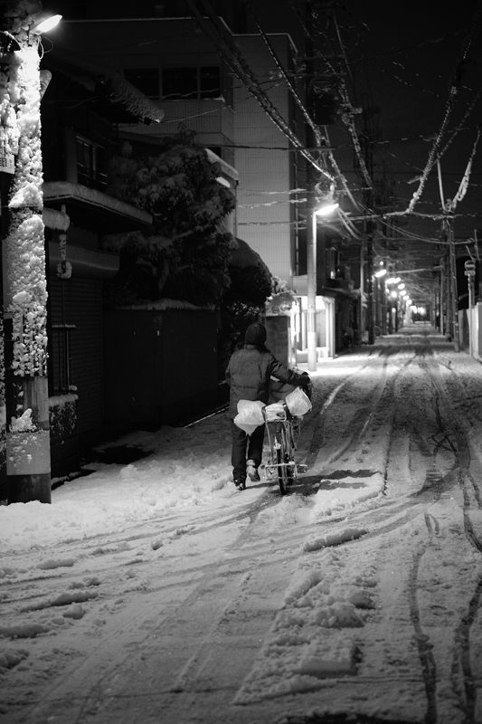 町角寸景・大雪の夜 其の二_f0032011_1915783.jpg