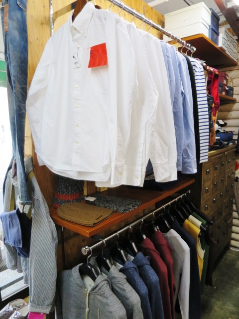 春に向けて!?・・・まだ寒いから、今はINNER として... 王道の「白シャツ」追加入荷🎶 By Kato_d0152280_17464812.jpg