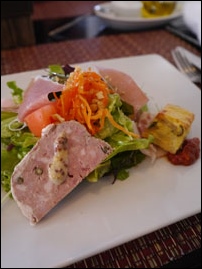 『chez mon ami 』さん_b0142989_18284637.jpg