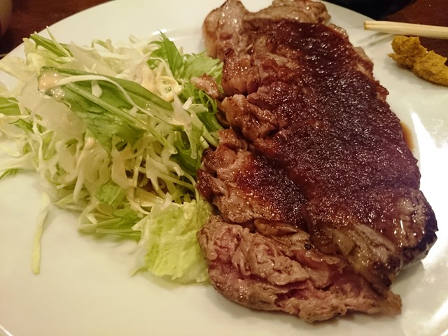 がっつり肉ランチ_e0167593_154328.jpg