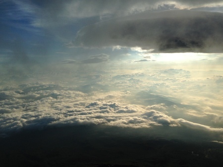 富士山 & Blue Bee!_a0335560_03020837.jpg