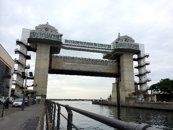 b0032167_22980.jpg
