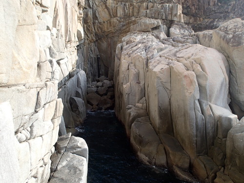 f0223480_9461841.jpg