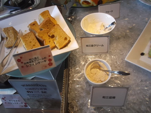 川崎日航ホテル 夜間飛行 新春スイーツブッフェ_f0076001_21301813.jpg