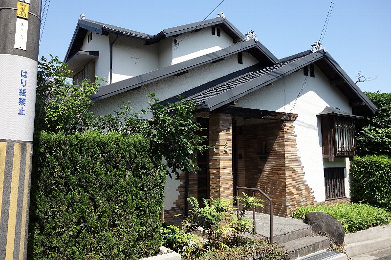 吹田市千里山の岡田家住宅 レトロな建物を訪ねて 吹田市千里山の岡田家住宅 レトロな建物を訪ねて