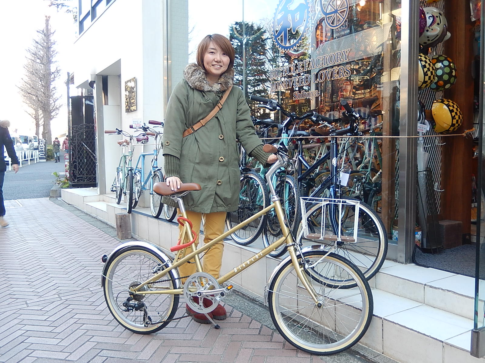 1月12日 渋谷 原宿 の自転車屋 FLAME bike前です_e0188759_19542040.jpg