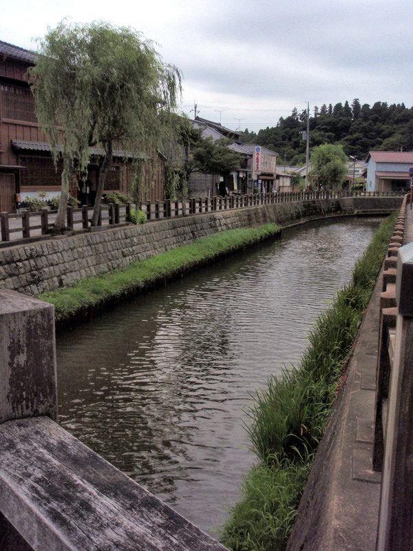 f0008679_13395.jpg