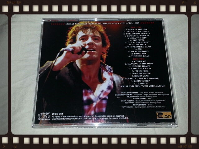 BRUCE SPRINGSTEEN & THE E STREET BAND / TOKYO 1985 3RD NIGHT_b0042308_22301358.jpg