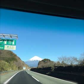 f0309325_08351759.jpg