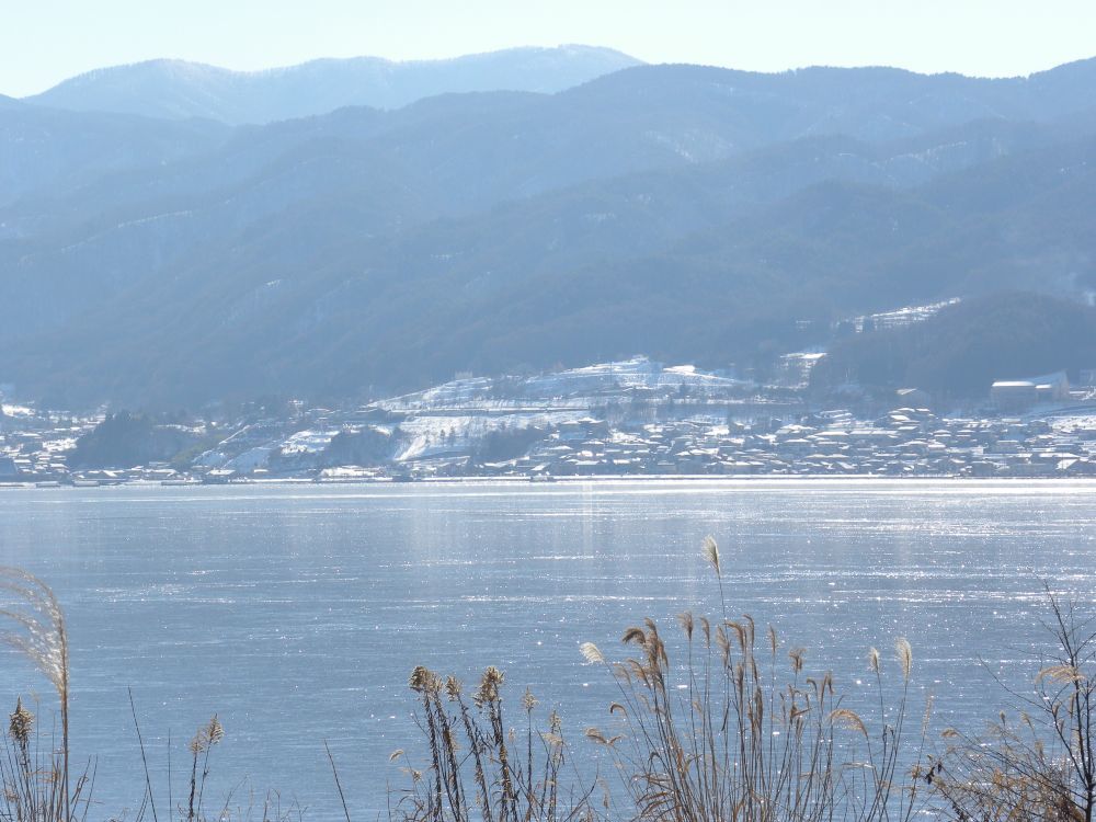 今日の諏訪湖_b0329588_14213623.jpg