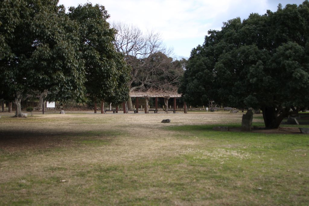 明石公園　2015.01.12　桜池西端から本丸へ_b0174191_22485220.jpg