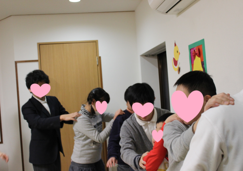 f0356799_11053423.png