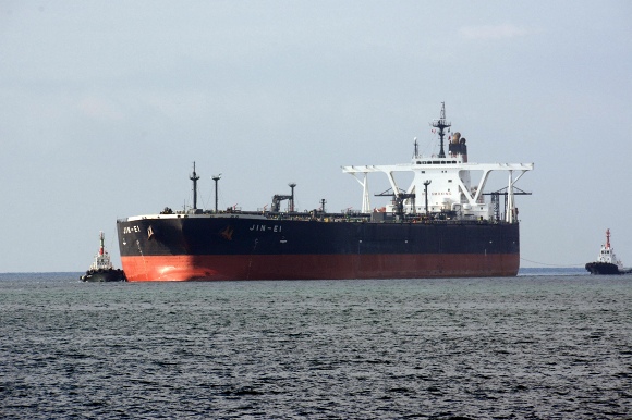 共栄タンカーVLCC「JIN-EI」_e0158925_21254067.jpg