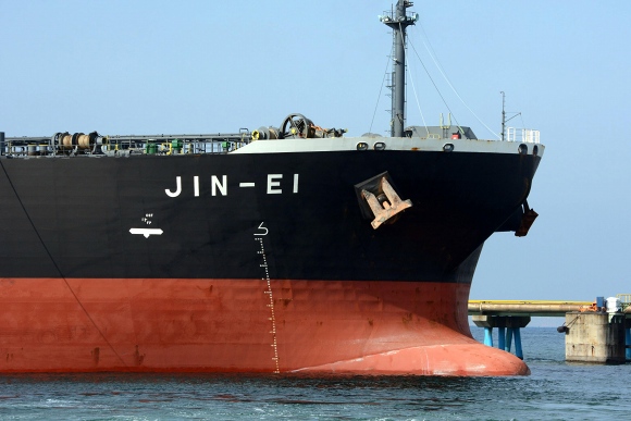 共栄タンカーVLCC「JIN-EI」_e0158925_21291736.jpg