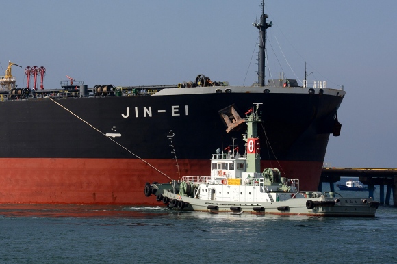 共栄タンカーVLCC「JIN-EI」_e0158925_21325116.jpg
