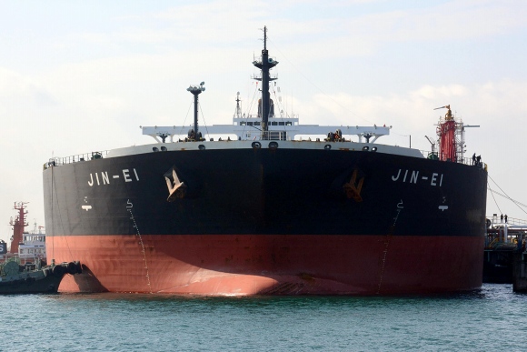 共栄タンカーVLCC「JIN-EI」_e0158925_21504711.jpg