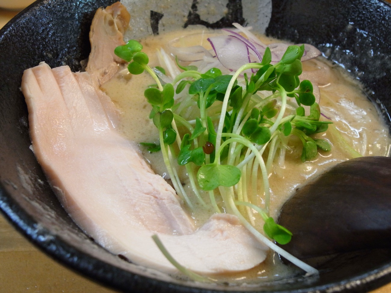 繊細さも感じられる極濃鶏白湯 ぼっこ志 ラーメン なんば駅 食マニア Yの書斎