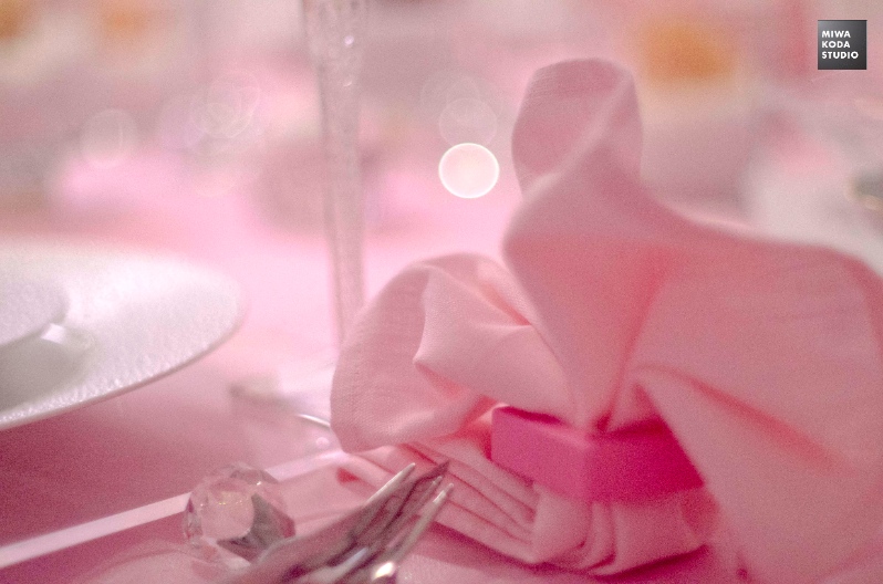 January 16, 2015　プリティ・ロマンティックなテーブル：プルーム Pretty & Romantic Table: Plume_a0307186_7363241.jpg